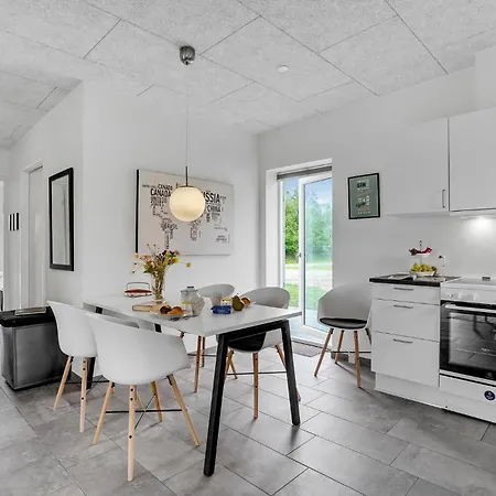 Lovely In With Kitchen Ringkøbing