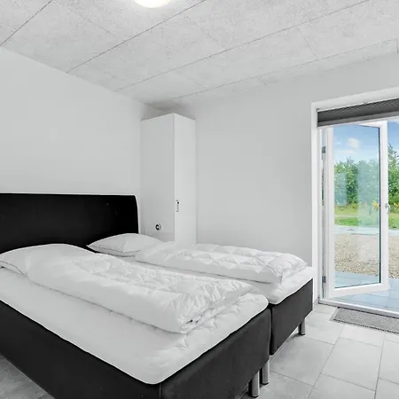 Casa vacanze Lovely In With Kitchen *